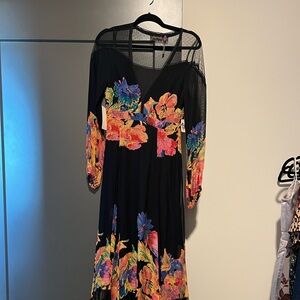 Never worn - Free People full length floral dress size 4